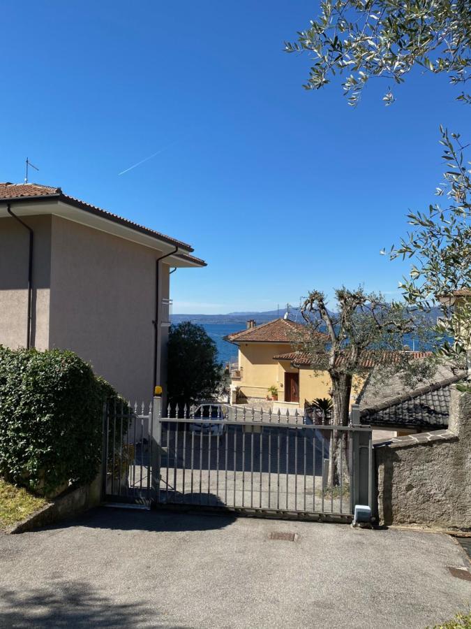 Oleander House Apartments Torri Del Benaco Exterior photo